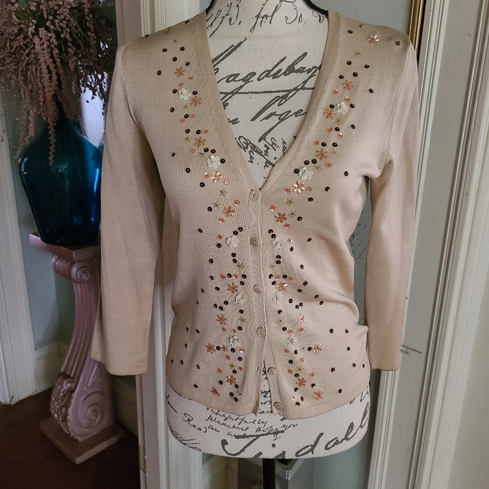 Vintage..."The Limited Stretch" v neck sweater hp 🔥🔥😀🔥🔥